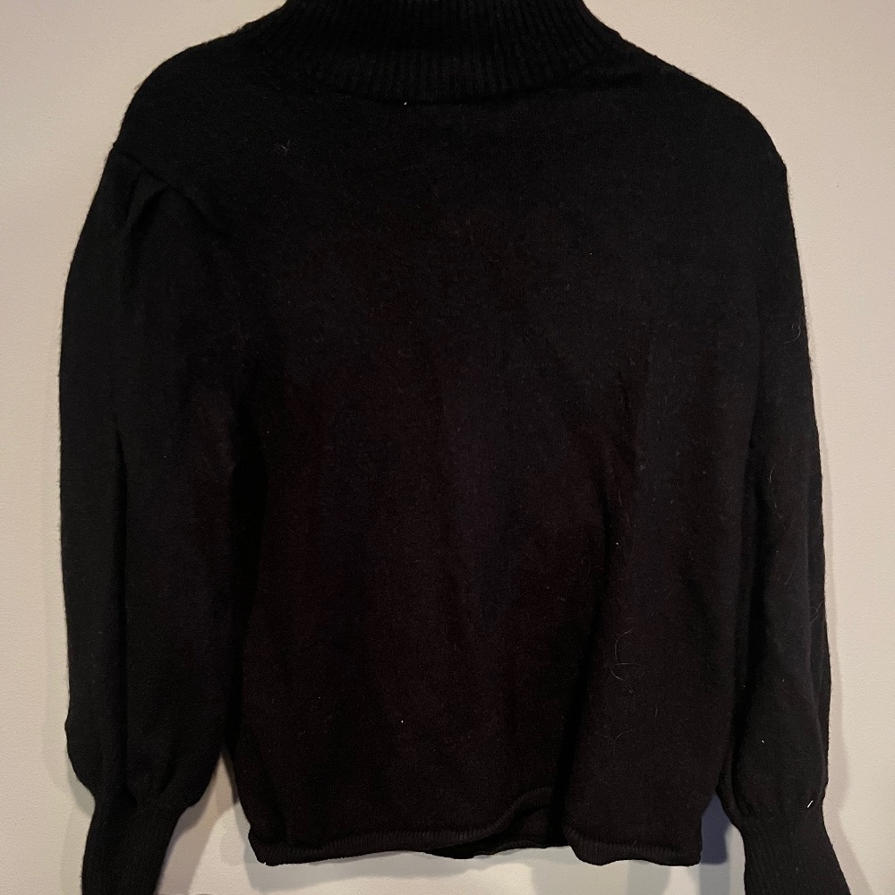Ann Taylor 100% Cashmere Sweater